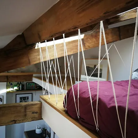 Arty Loft In Center Διαμέρισμα